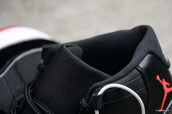 Cheap MAX Bred(2019) 378037-061 Jordan 11 Air 0808